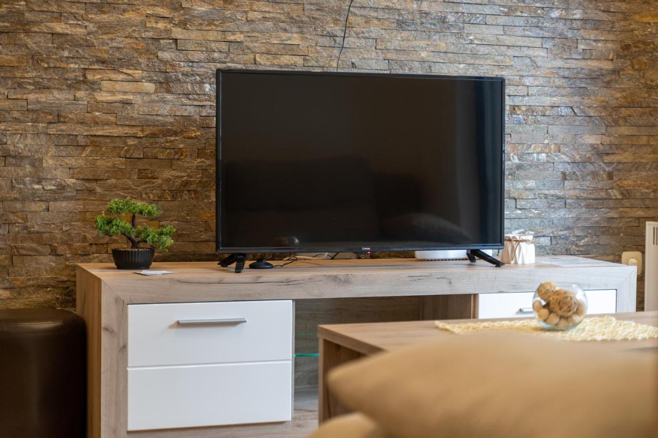Apartment Imperial In Vila Pekovic Green 즐라티보 외부 사진